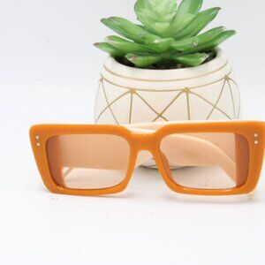 Brown Bold Face Shades G11